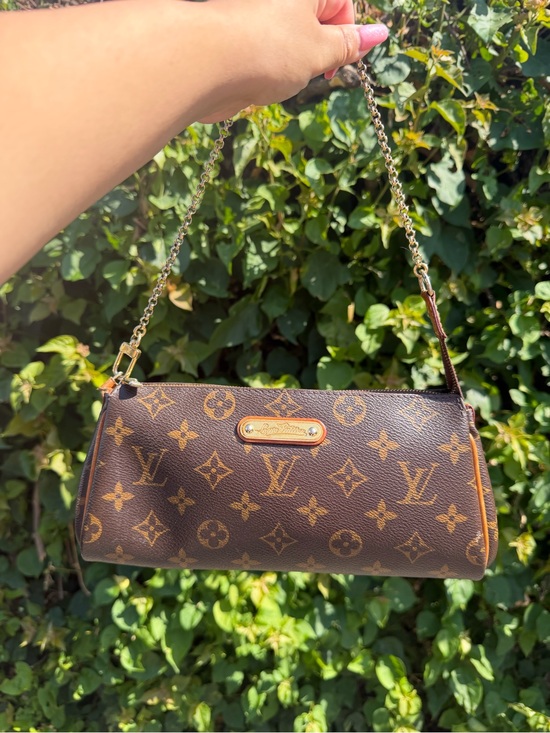 Louis Vuitton Handbags - Louis Vuitton Eva Monogram Pochette